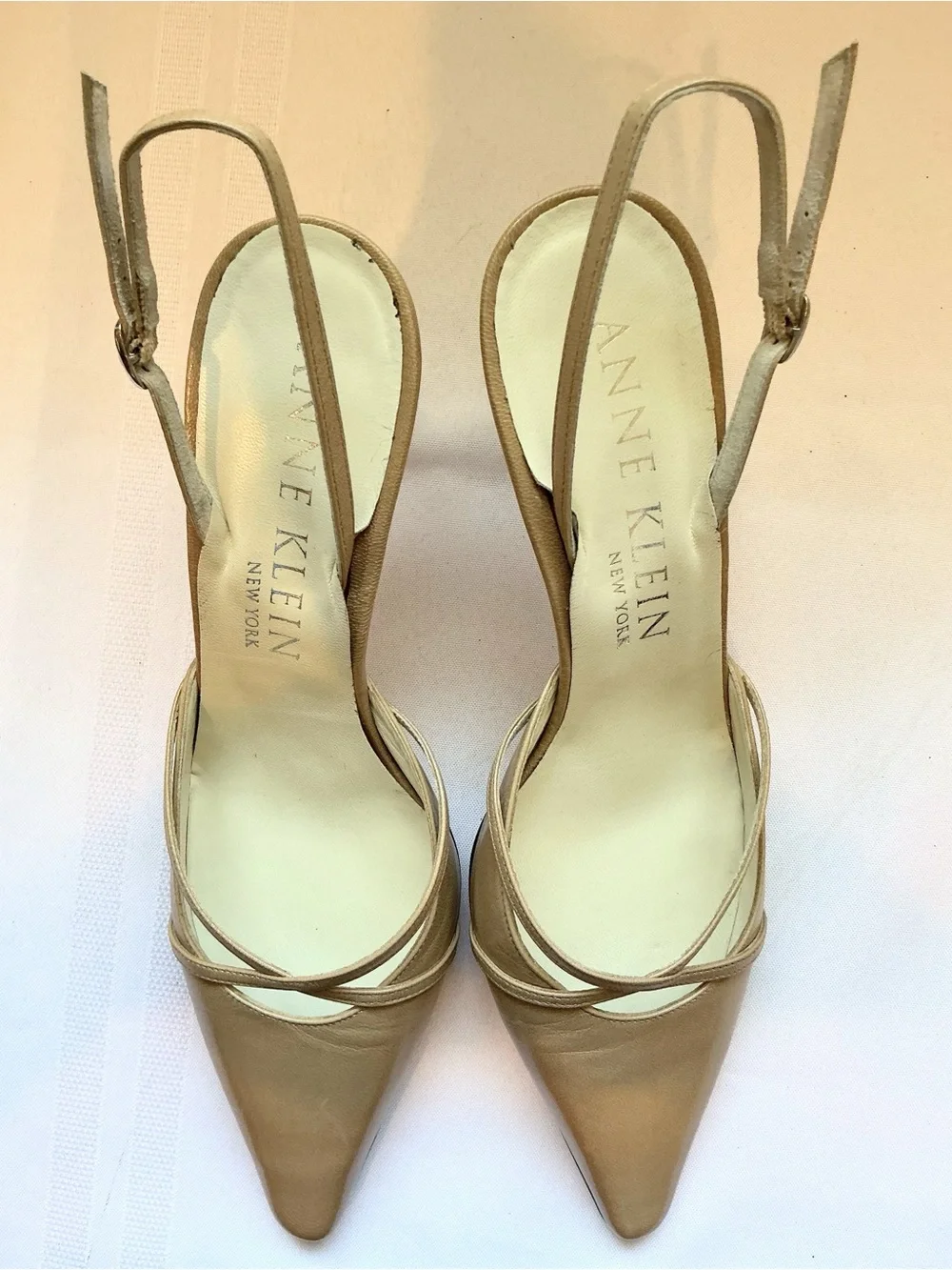 Vintage Anne Klein Pointed-toe Slingback Heels Tan Leather made in Italy size 8M